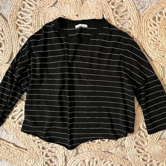 Zara B&W Stripe Crop 3/4 Sleeve Top - Picture 1 of 2
